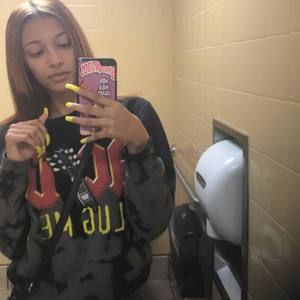 Meet your Posher, Jasmine